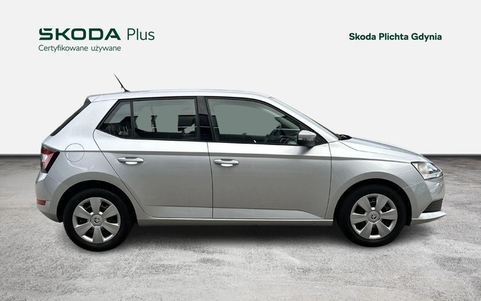 Skoda Fabia cena 52900 przebieg: 57494, rok produkcji 2021 z Gdynia małe 379